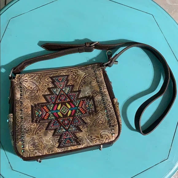 Montana Silversmiths Handbags - Montana silversmith over the shoulder purse.